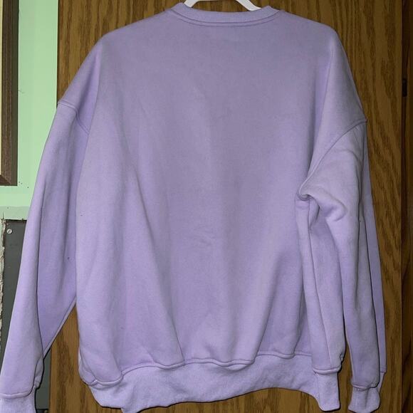 Makers of Magic and Wishes-Pullover-Disney Magic Kingdom-Lavender-Women's Medium - Picture 2 of 2